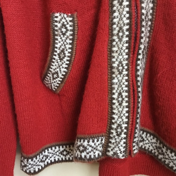 Peruvian Alpaca Red Wool Zipper Hooded Cardigan - Picture 3 of 10